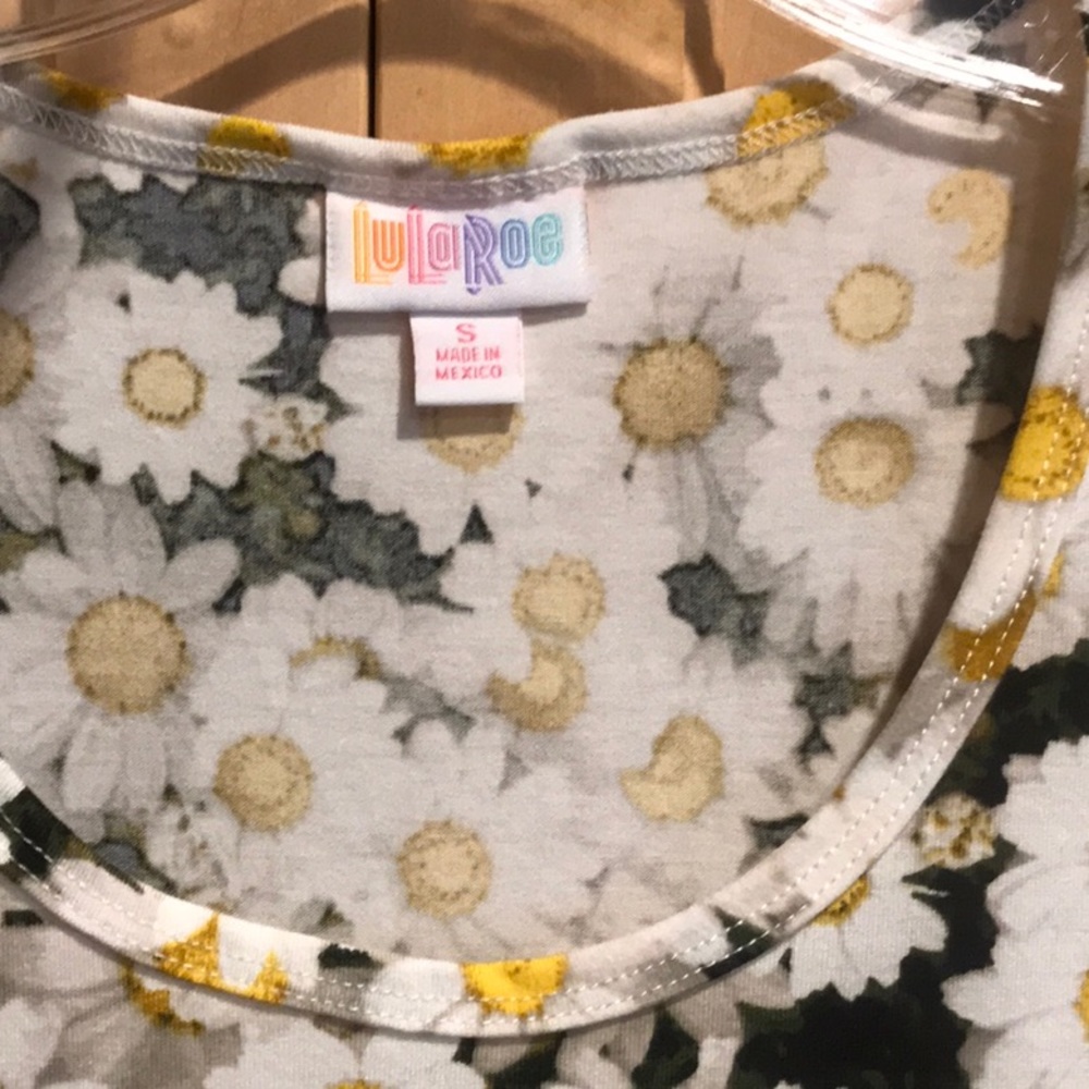 New LulaRoe dress - Picture 3 of 7